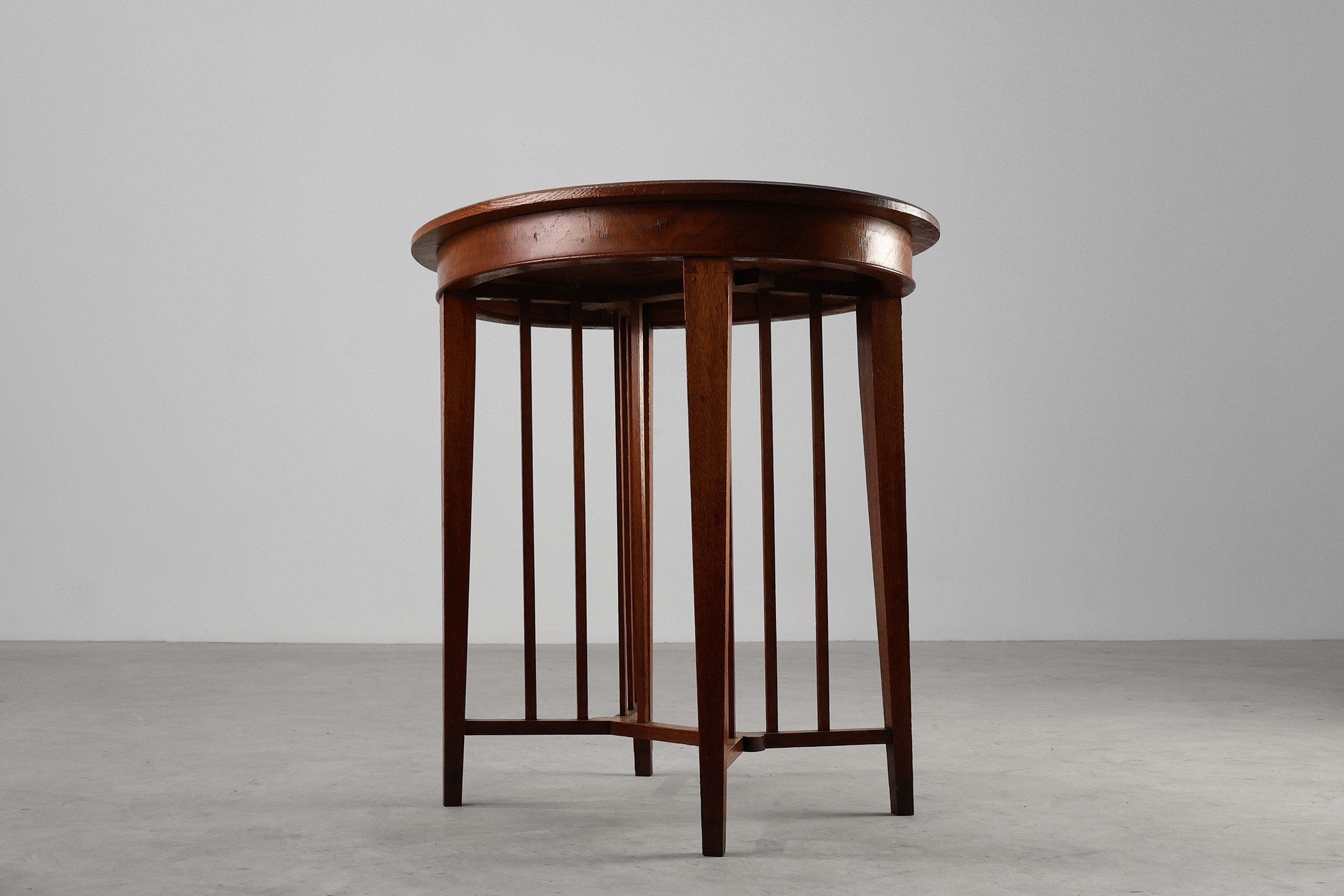 Arts and Crafts Oak Side Table, United Kingdom ca. 1900thumbnail